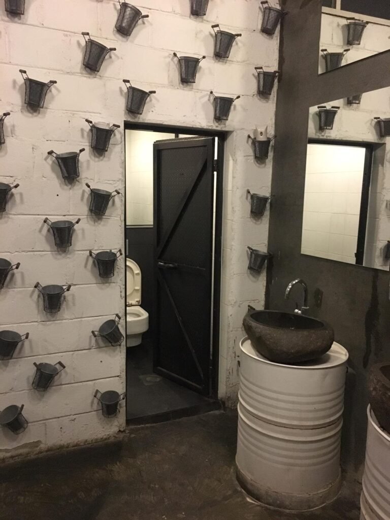 الدليل الشامل لأعمال السباكة المنزلية والصيانة الوقائية fnisihi